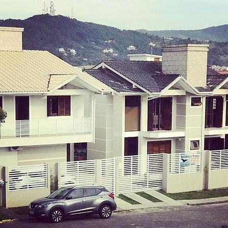 דירות Residencial Franca גרופאבה מראה חיצוני תמונה
