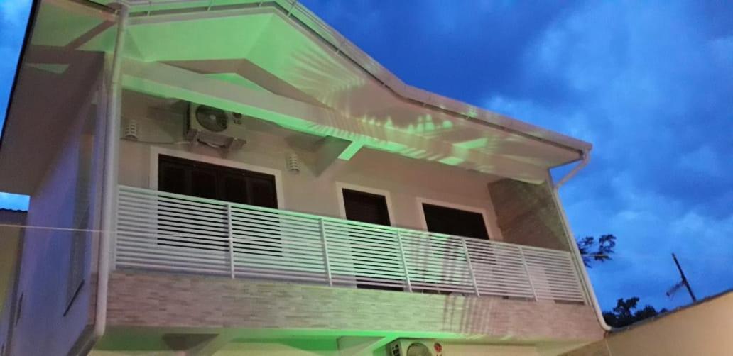 דירות Residencial Franca גרופאבה מראה חיצוני תמונה